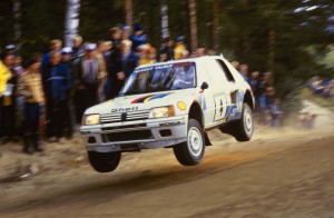002 - WRC 1984. 1000 Lacs. Vatanen/Harryman. Peugeot 205 Turbo 16. Vainqueur
