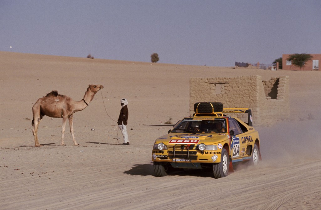 405t16_parisdakar_1990